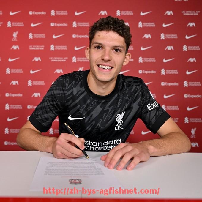 AG捕鱼王官网-最新德甲晋级球队排名及本赛季竞争态势分析